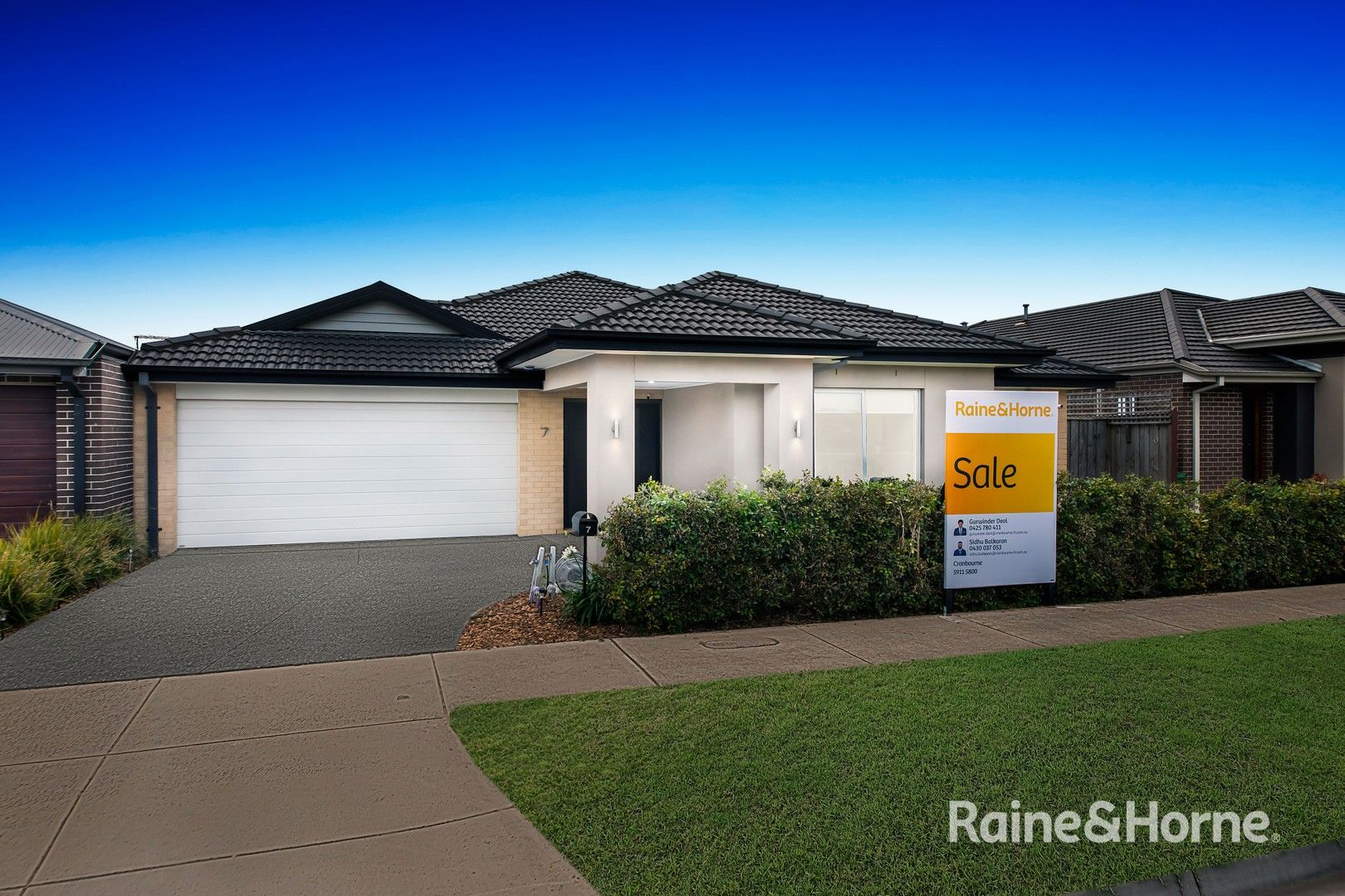 7 Forton Crescent, Cranbourne West VIC 3977, Image 1