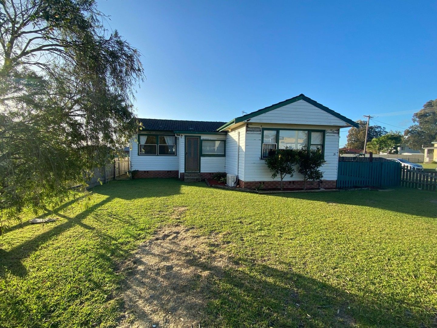 3 bedrooms House in 25 Weston Street CULBURRA BEACH NSW, 2540