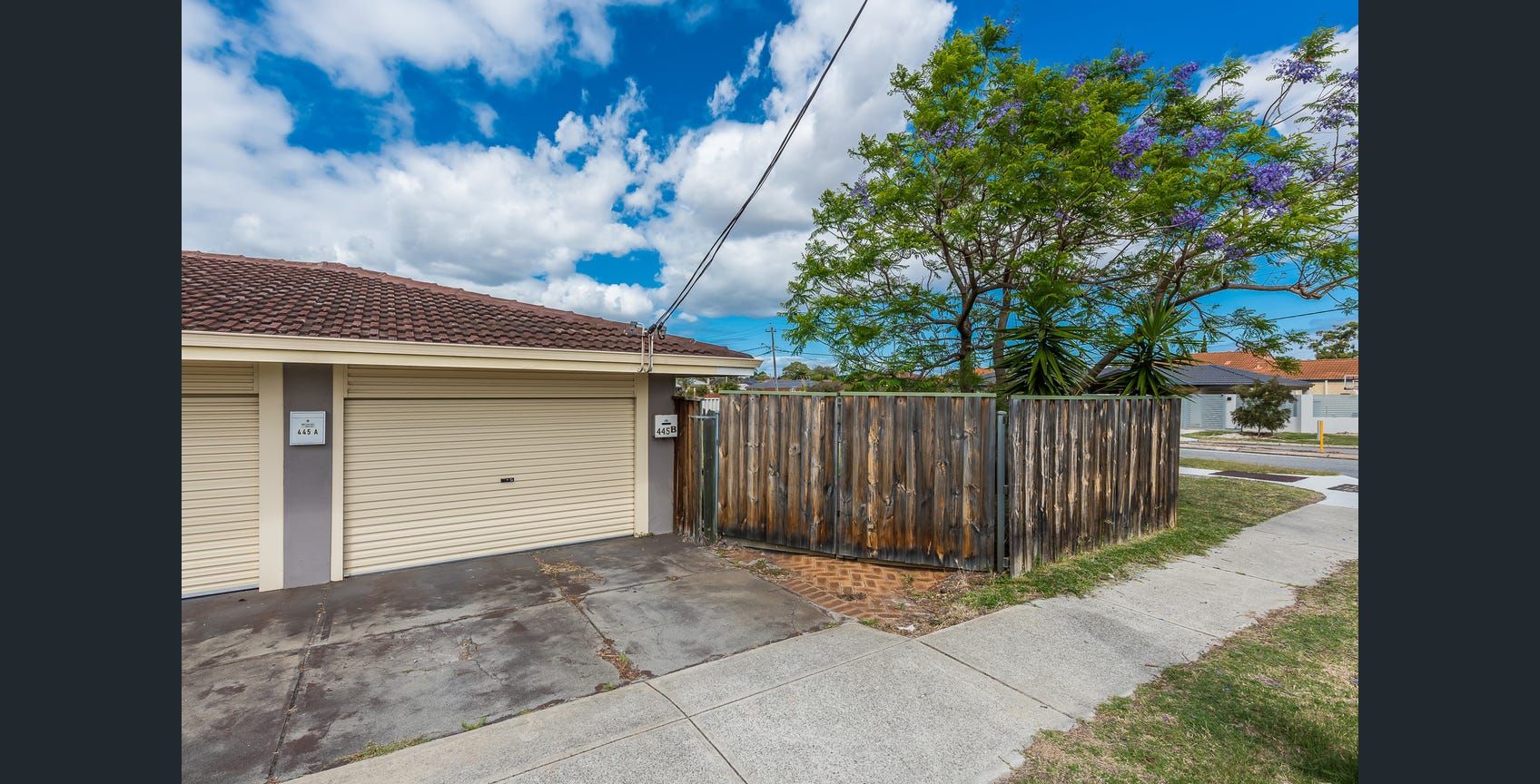 2 bedrooms House in 445B Light Street DIANELLA WA, 6059