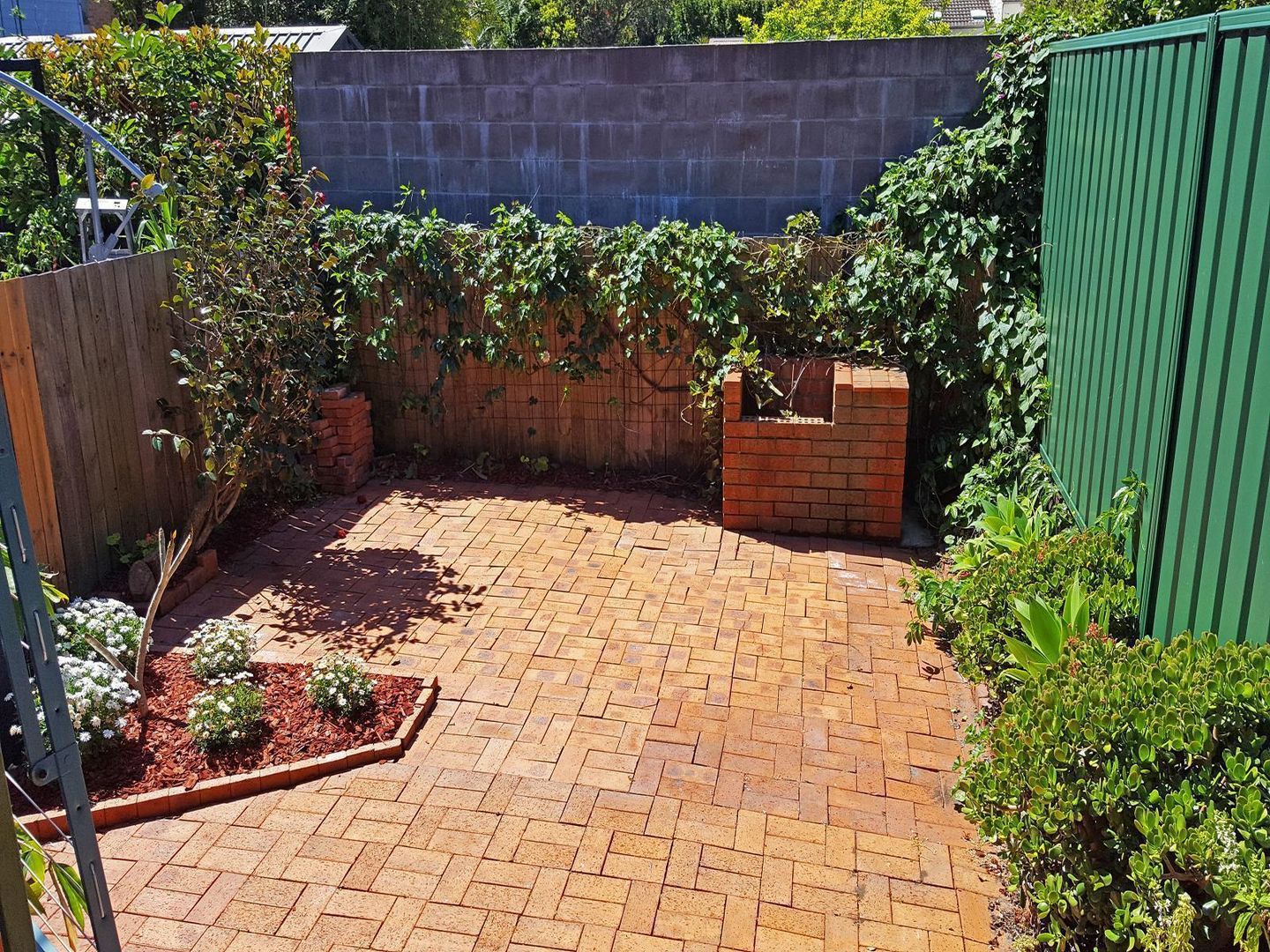 Sold property 3/1A Parry Street Cooks Hill , NSW 2300