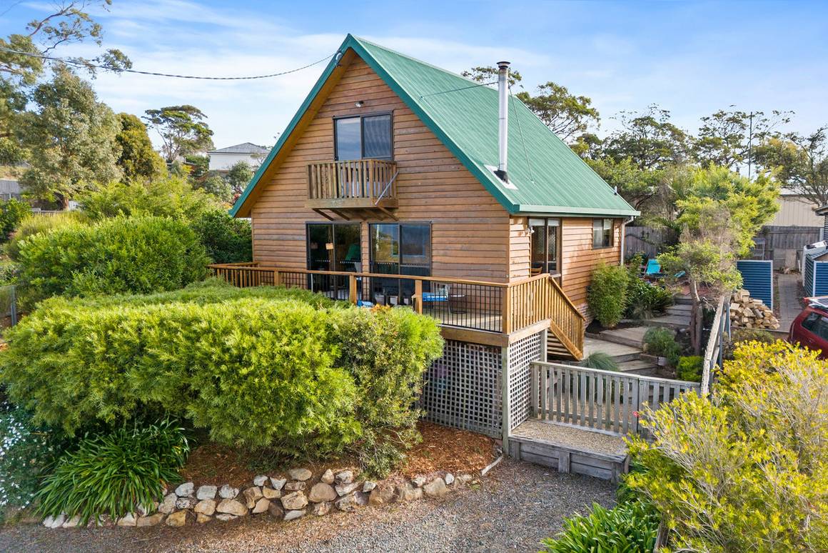 Picture of 22 Wattle Road, DODGES FERRY TAS 7173