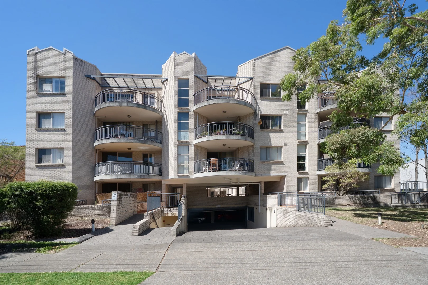 Primary image of 29/30-32 Fifth Avenue, Blacktown NSW 2148