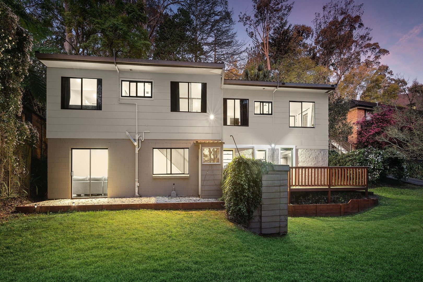 4 bedrooms House in 6 Marshall Avenue WARRAWEE NSW, 2074