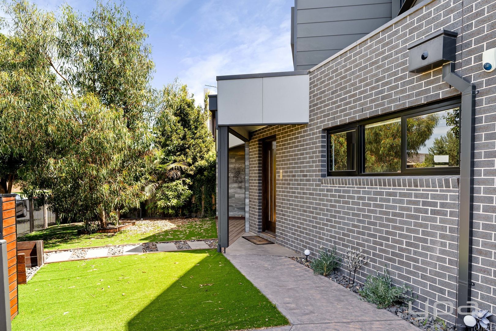 1/6 Beasley Avenue, Werribee VIC 3030, Image 2