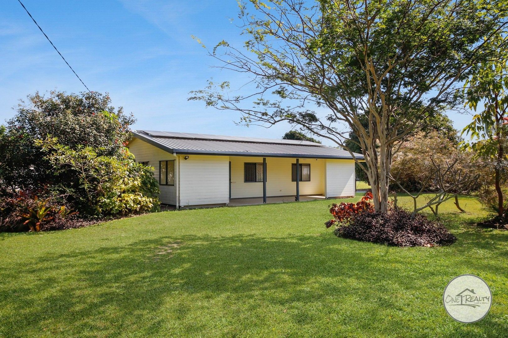 2 bedrooms House in 14 Hewson Rd TINANA QLD, 4650