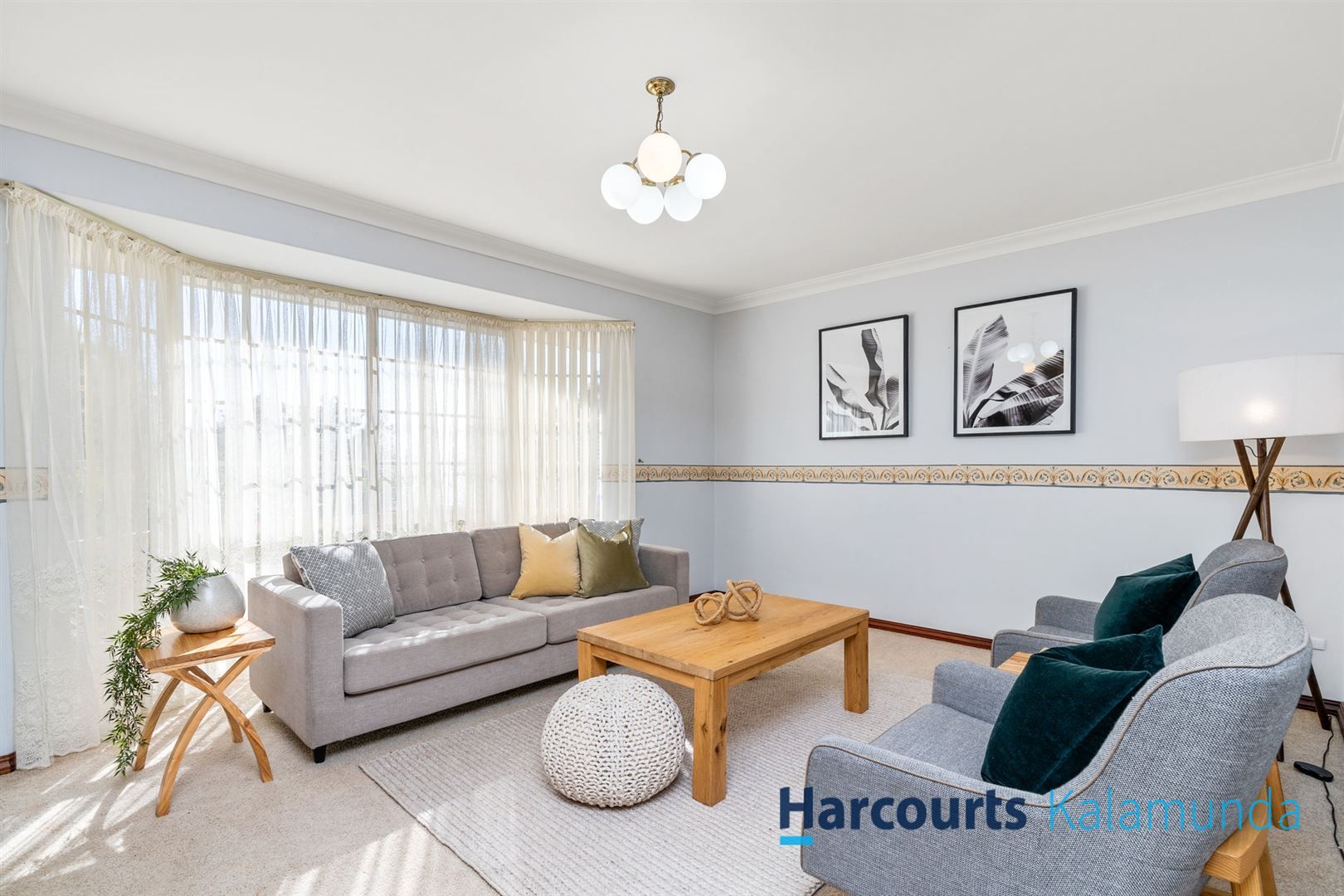 22 Lourdes Street, Lesmurdie WA 6076, Image 2