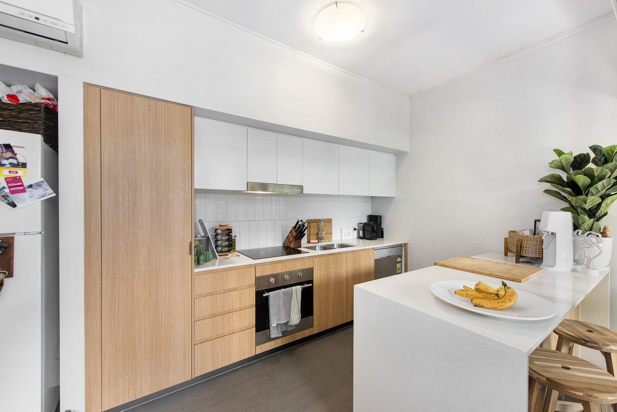 30/2-4 Garden Terrace, Newmarket QLD 4051, Image 0