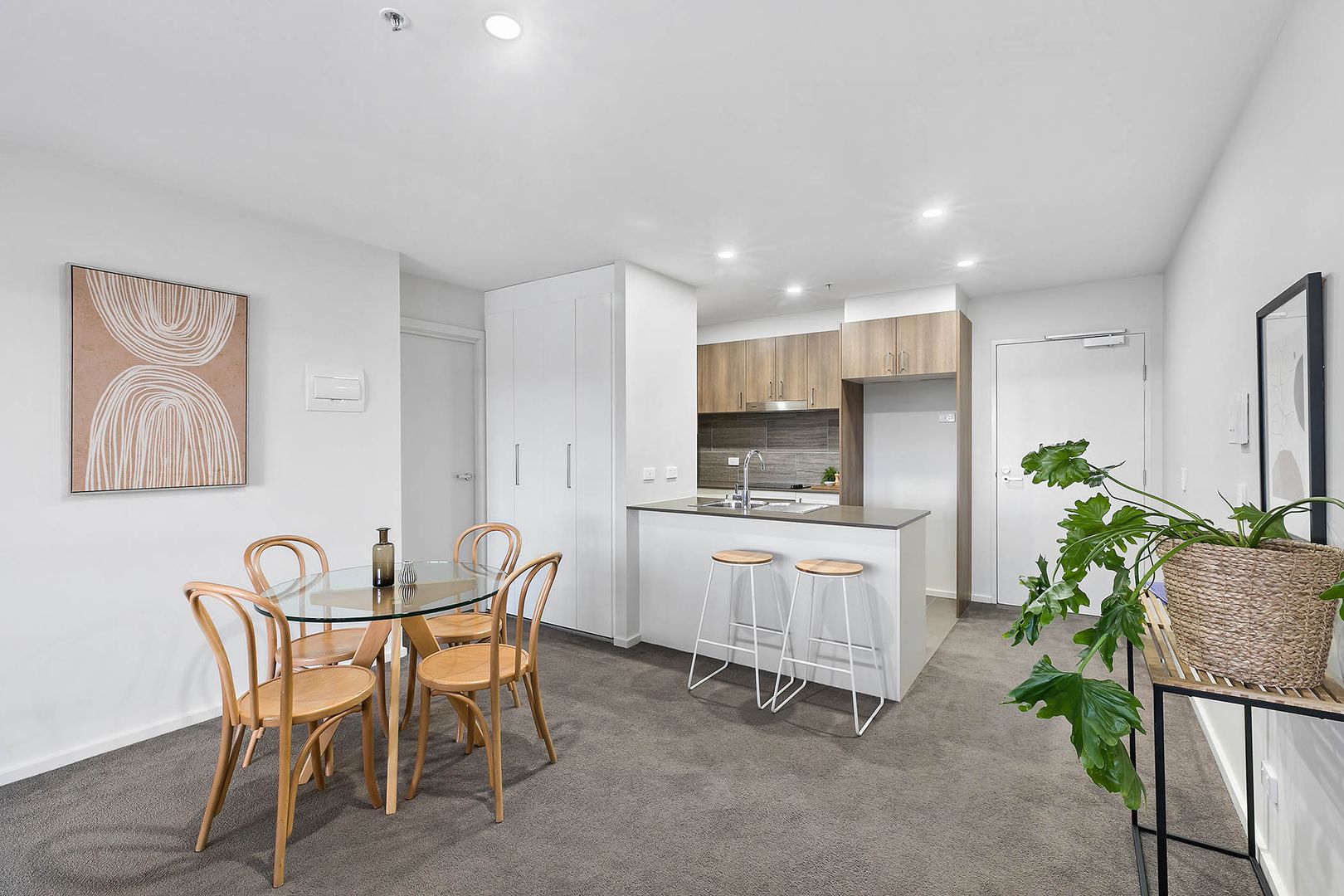 315/325 Anketell Street, Greenway ACT 2900, Image 2