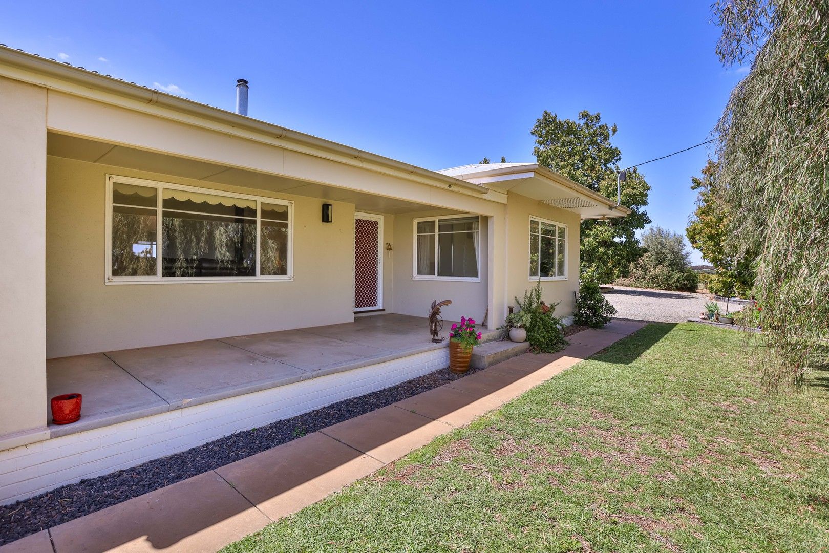 304 Nineteenth Street, Irymple VIC 3498, Image 1