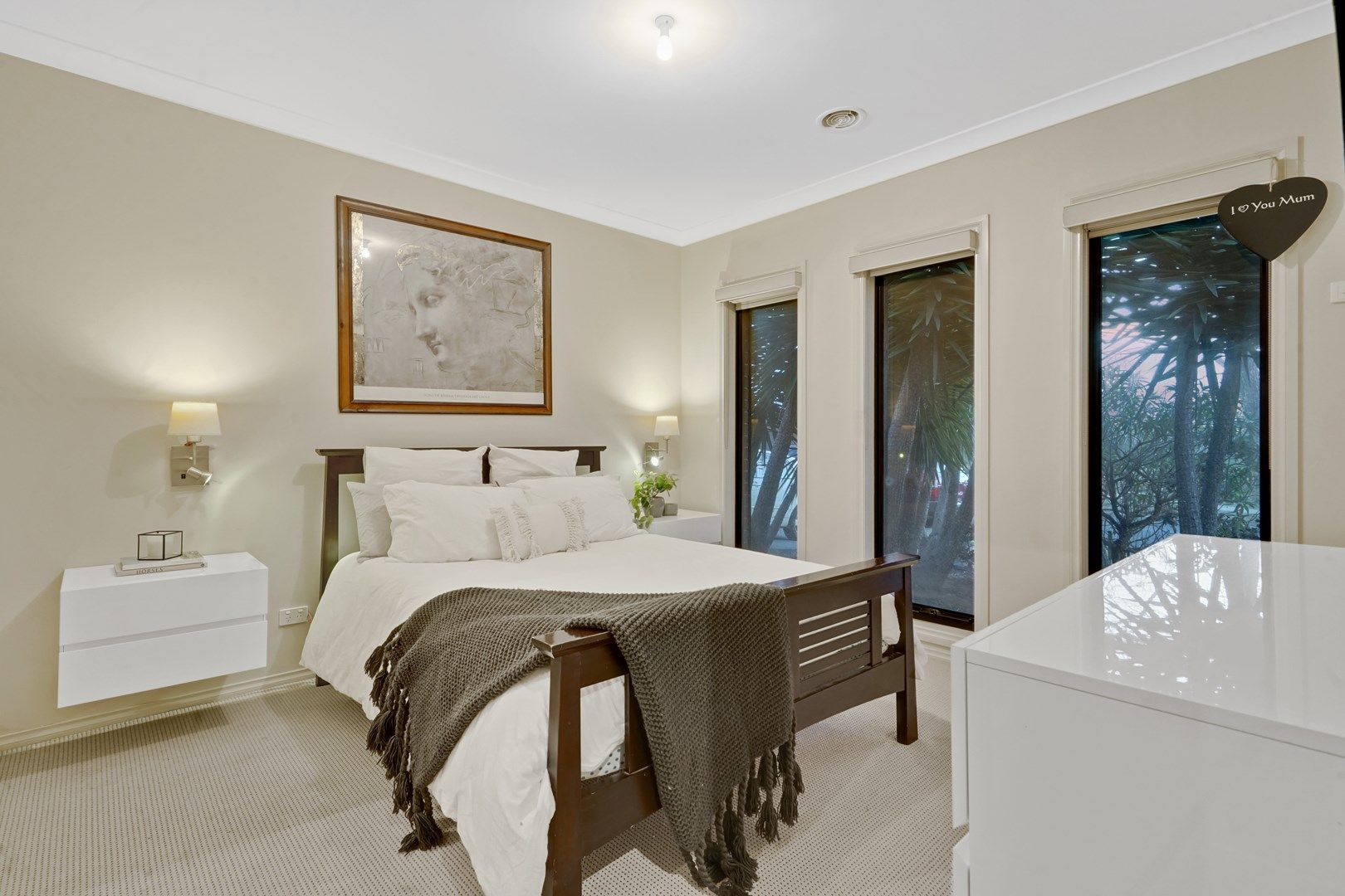 11 INSLEY WAY, Caroline Springs VIC 3023, Image 1