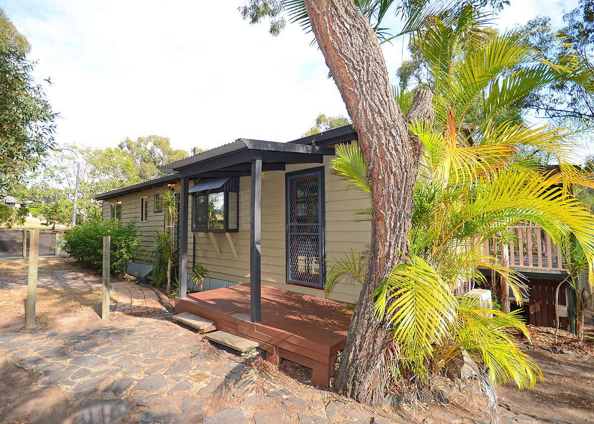 23/415 Boat Harbour Drive, Torquay QLD 4655, Image 0