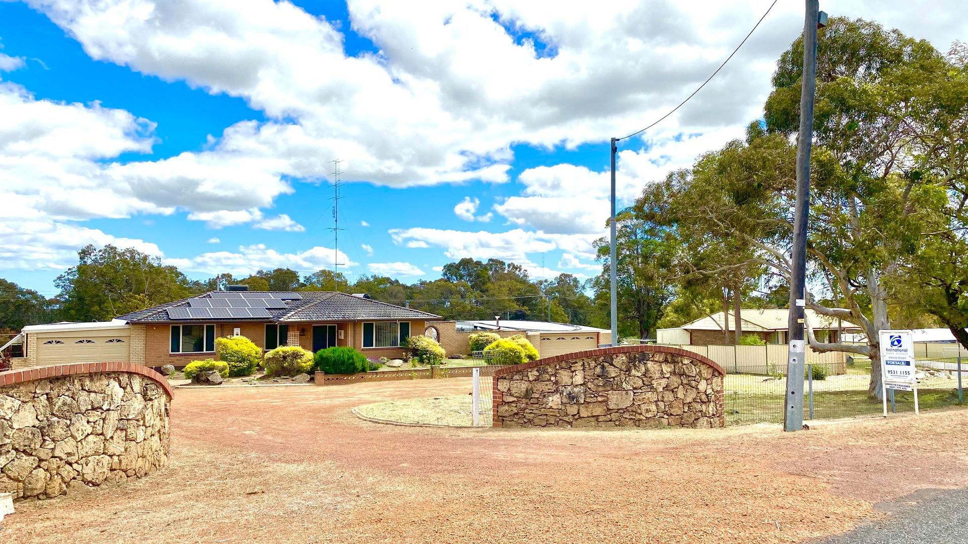 119 South Western Highway, Waroona WA 6215