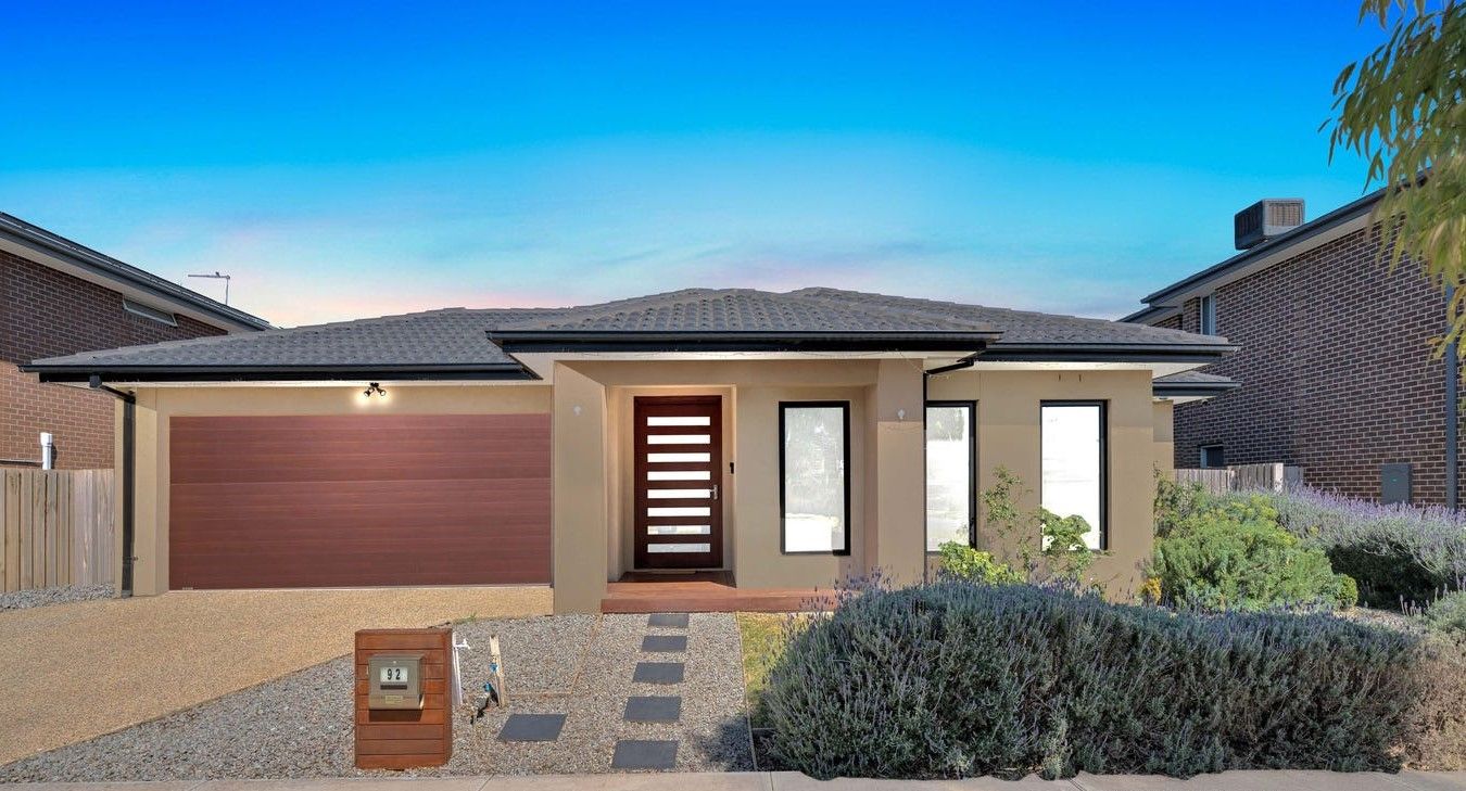 4 bedrooms House in 92 Pioneer Drive AINTREE VIC, 3336