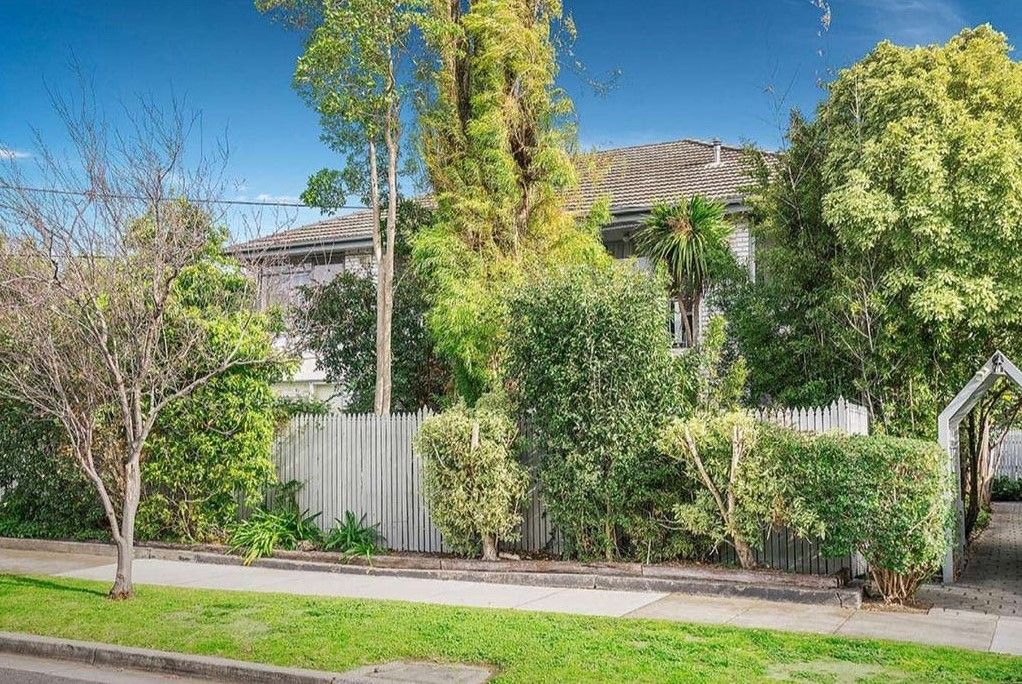 2 bedrooms Apartment / Unit / Flat in 8/13 Clapperton Street BENTLEIGH VIC, 3204