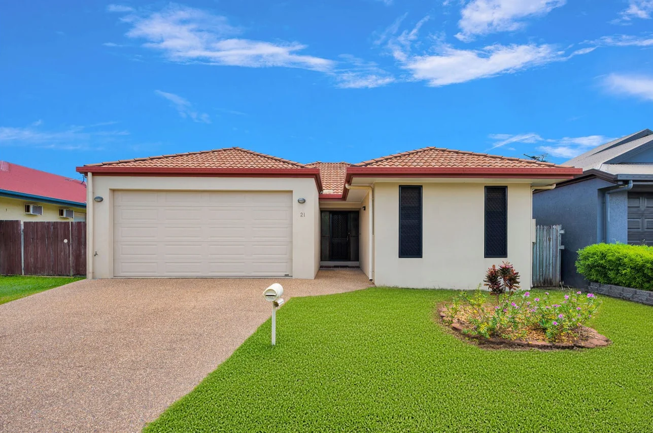 21 Sheerwater Parade, Douglas QLD 4814