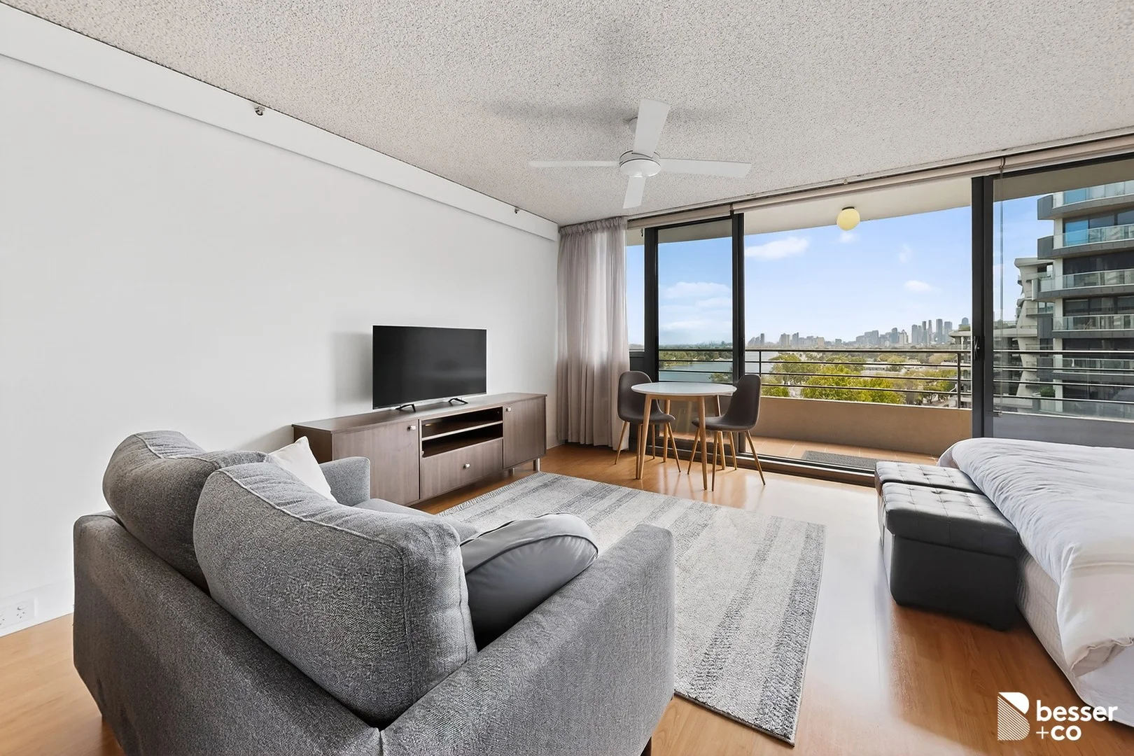 905/81 Queens Road, Melbourne VIC 3004