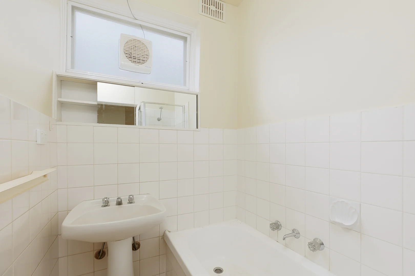 Additional image 7 of 8/32 The Avenue, Windsor VIC 3181