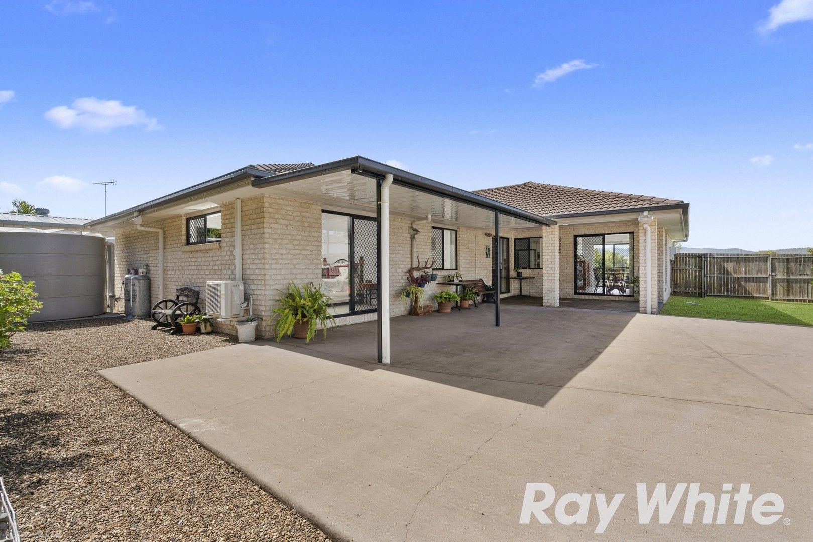 19 Settlers Rise, Woolmar QLD 4515 Domain