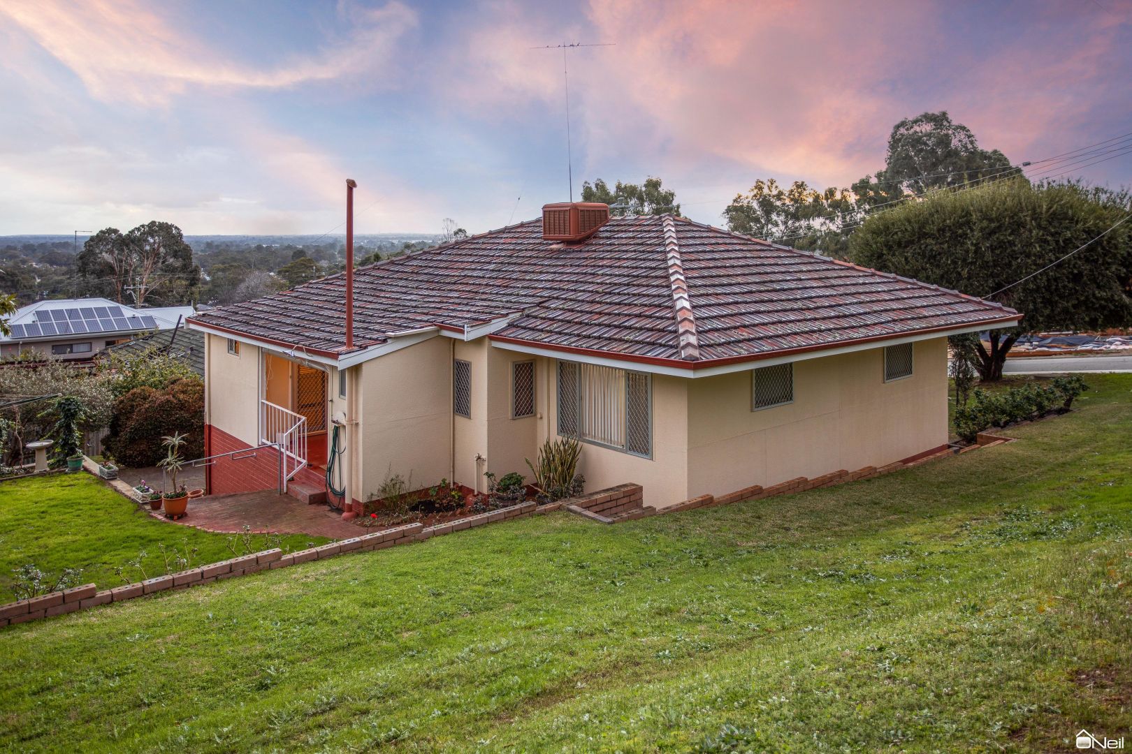 7 Brian Street, Mount Nasura WA 6112, Image 1