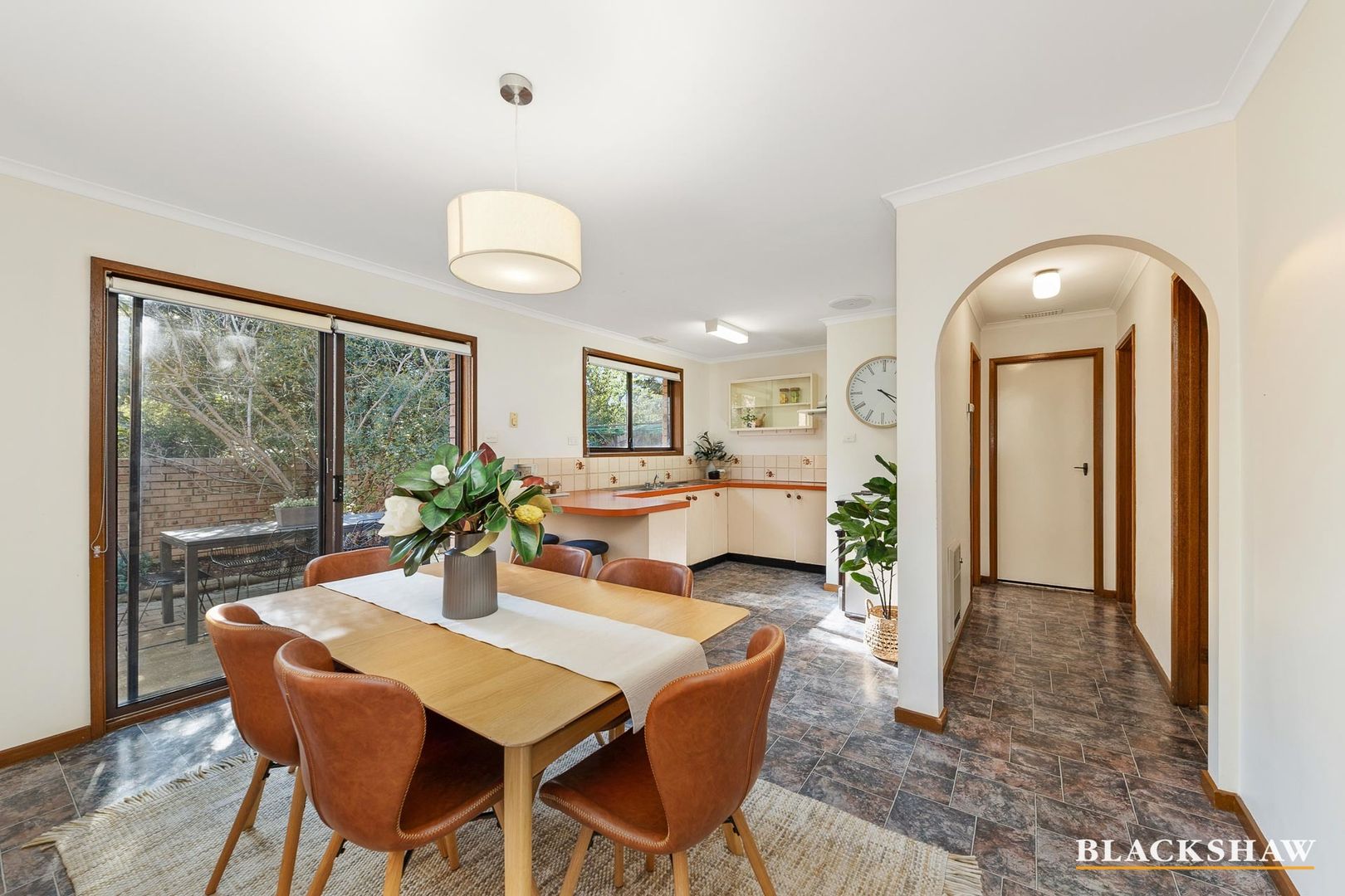 6/15 Hargrave Street, Scullin ACT 2614, Image 2