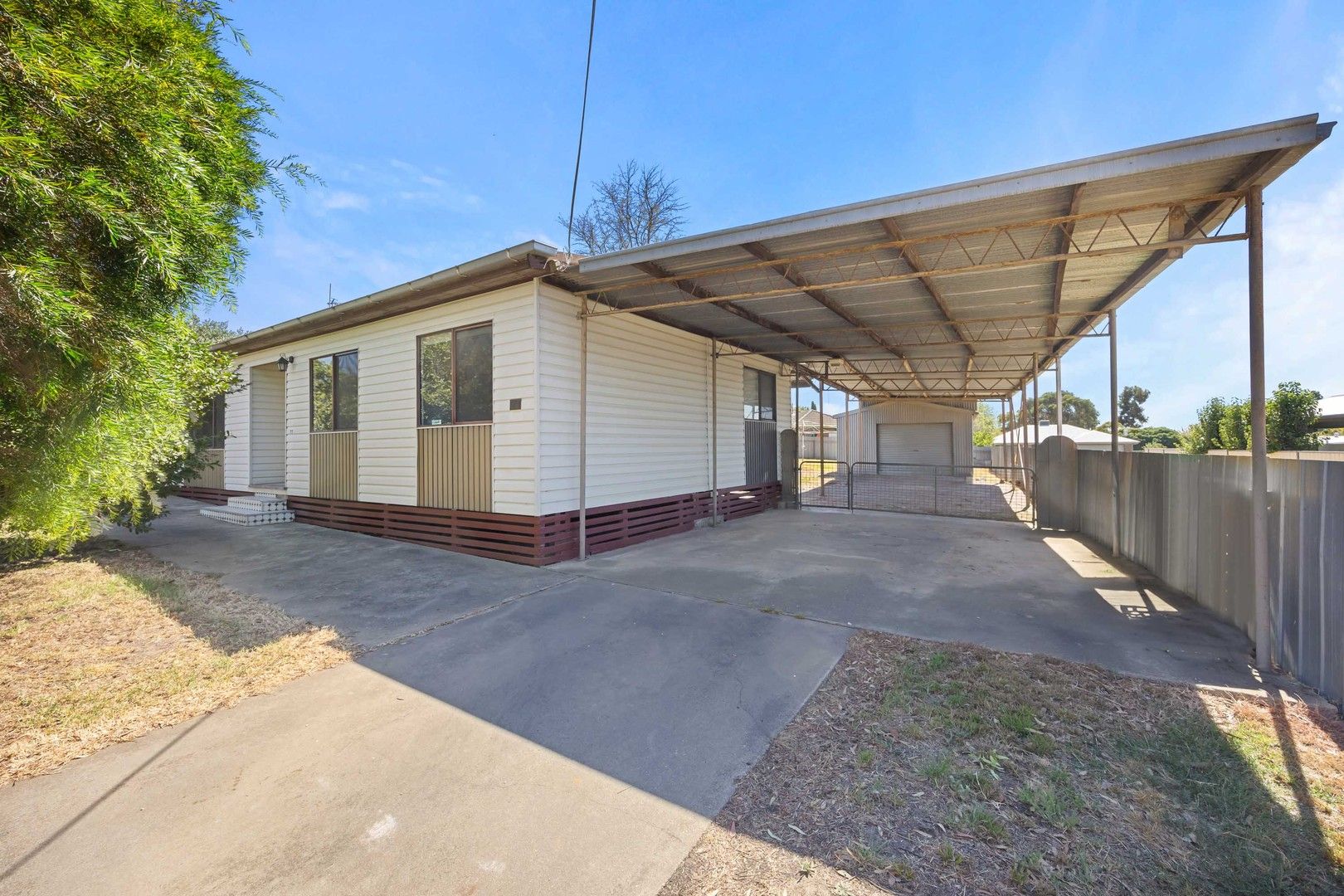 77 Churchill Avenue, Ararat VIC 3377 House For Rent 380 Domain