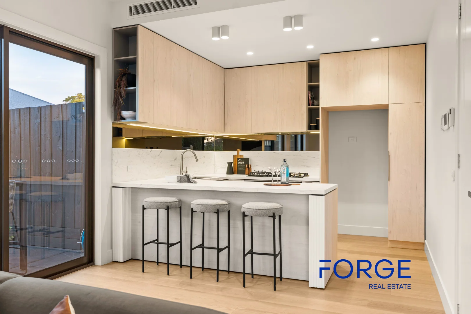 Additional image 10 of 4B Sunlit Court, Hampton East VIC 3188