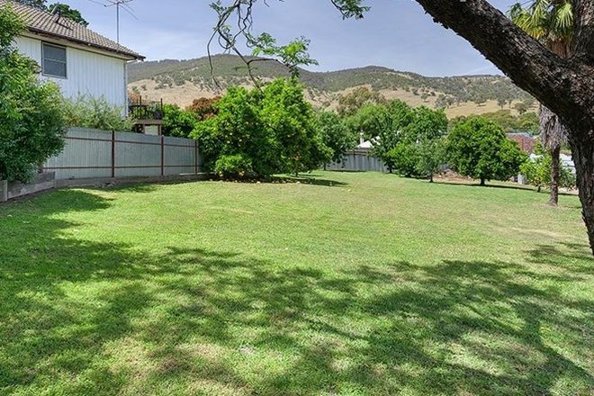 Picture of 2A Matonga Street, TALLANGATTA VIC 3700