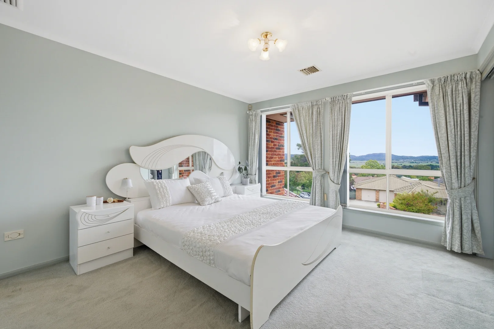 Additional image 11 of 14 Nugent Close, Jerrabomberra NSW 2619