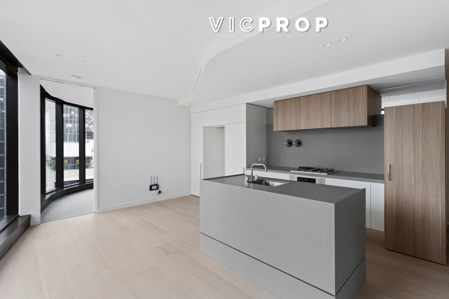 2 bedrooms Apartment / Unit / Flat in 2712/157 A'Beckett Street MELBOURNE VIC, 3000