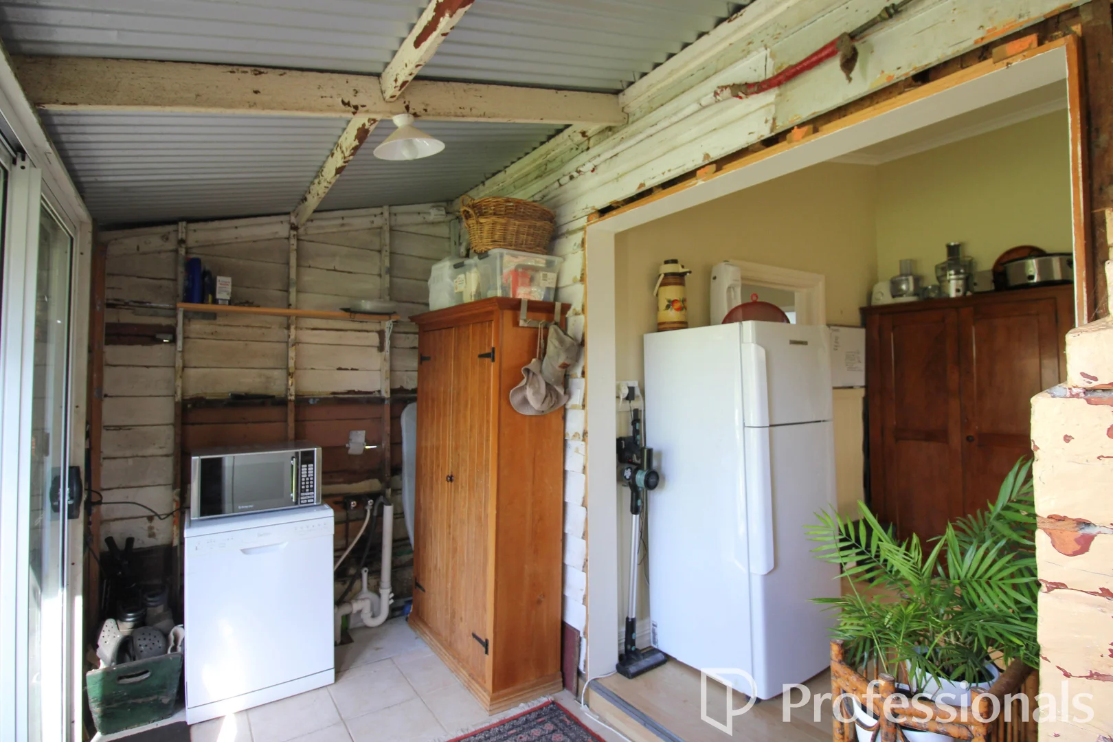 Image 11