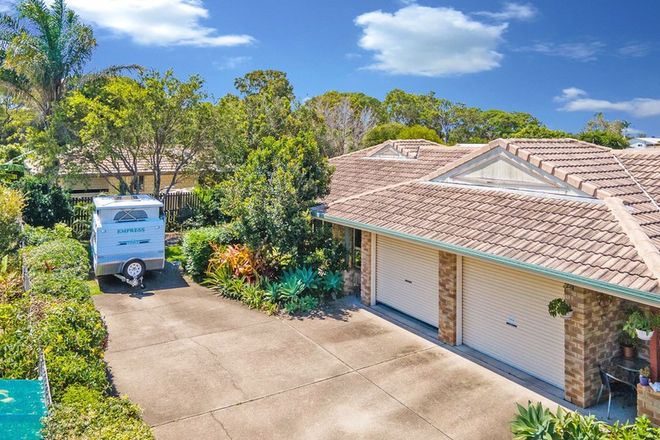 Picture of 2/9 King Edward Court, URANGAN QLD 4655