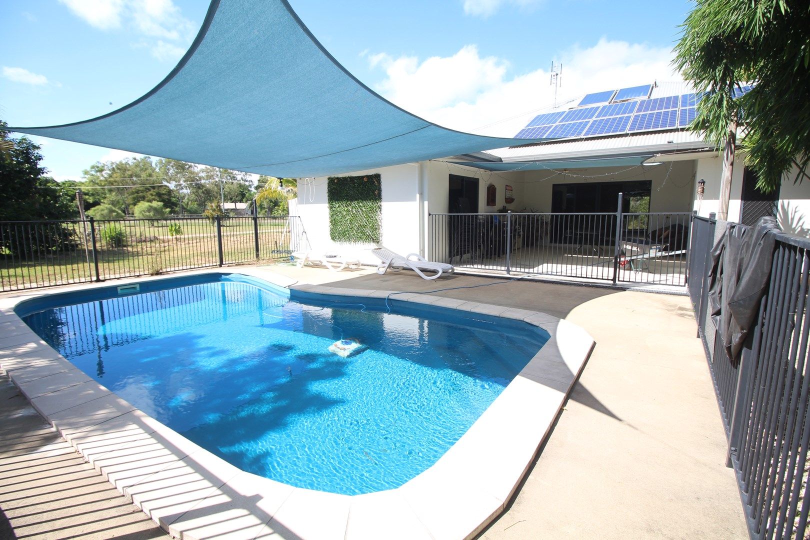 1 Lorne Court, Bluewater QLD 4818, Image 0