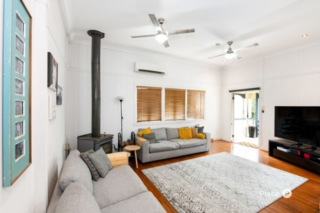 35 Barrack Road Cannon Hill 4170 - Image 5