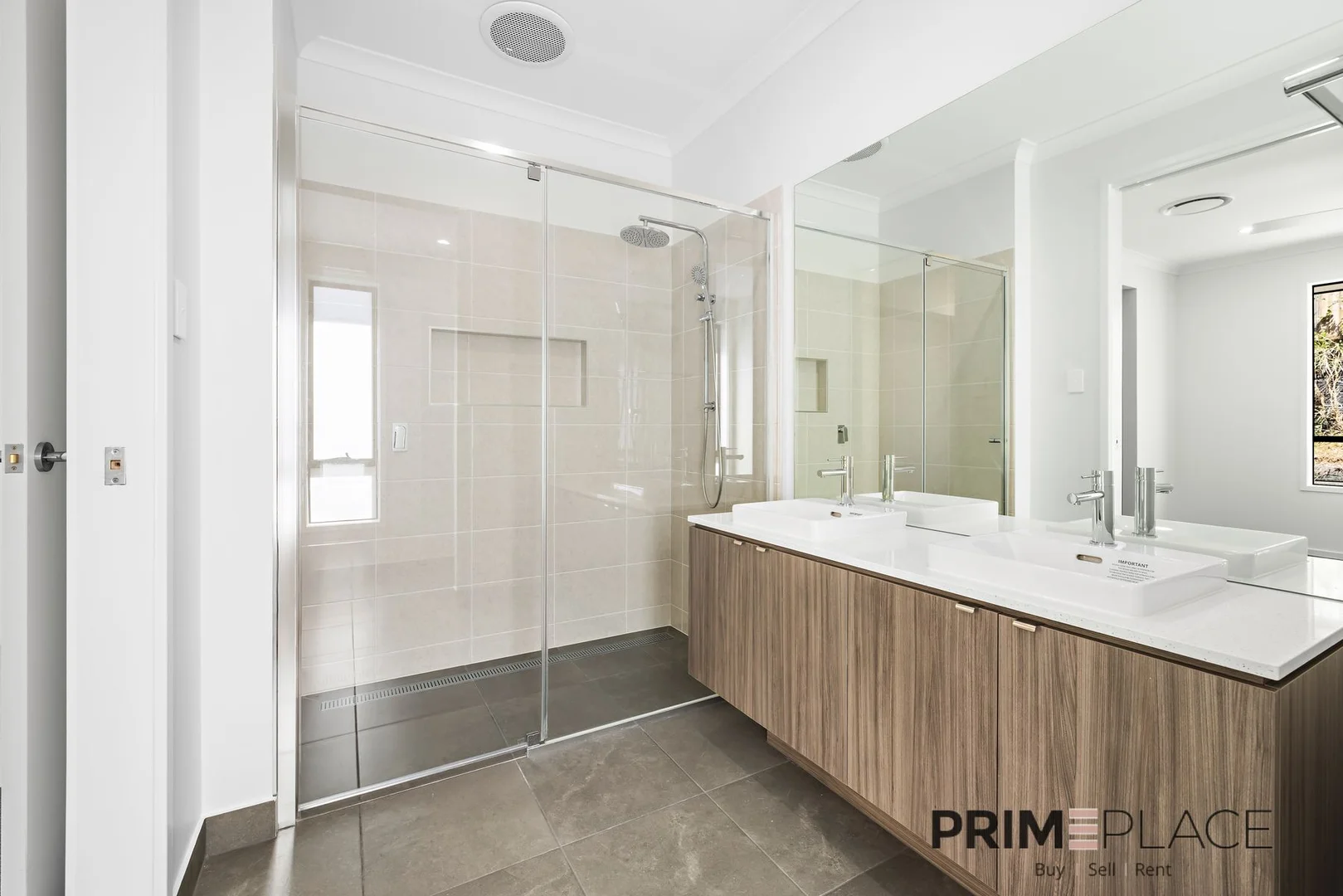 Additional image 11 of 101 MARSDENIA DRIVE, White Rock QLD 4306