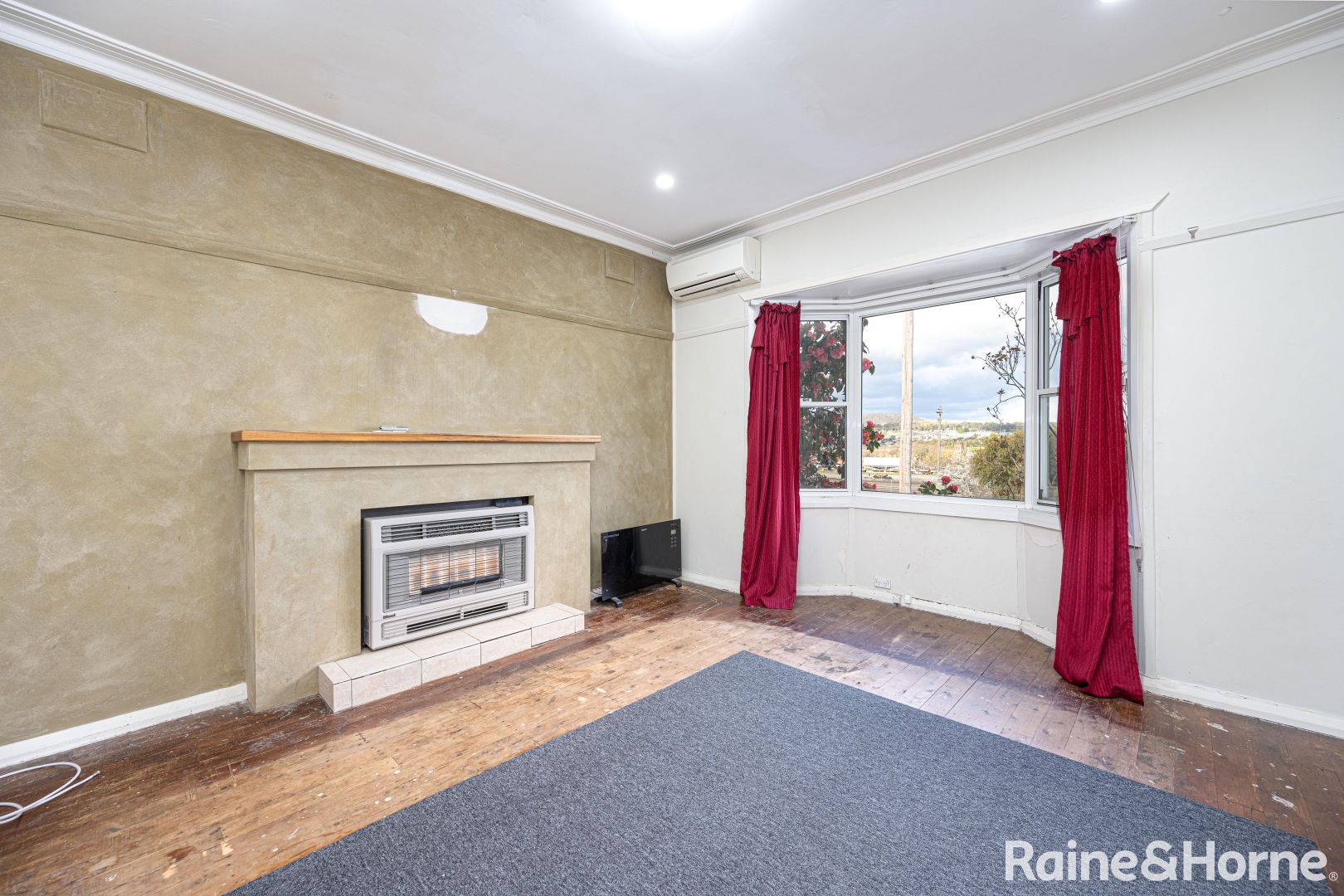 64 Sloane Street, Goulburn NSW 2580 House For Rent Domain