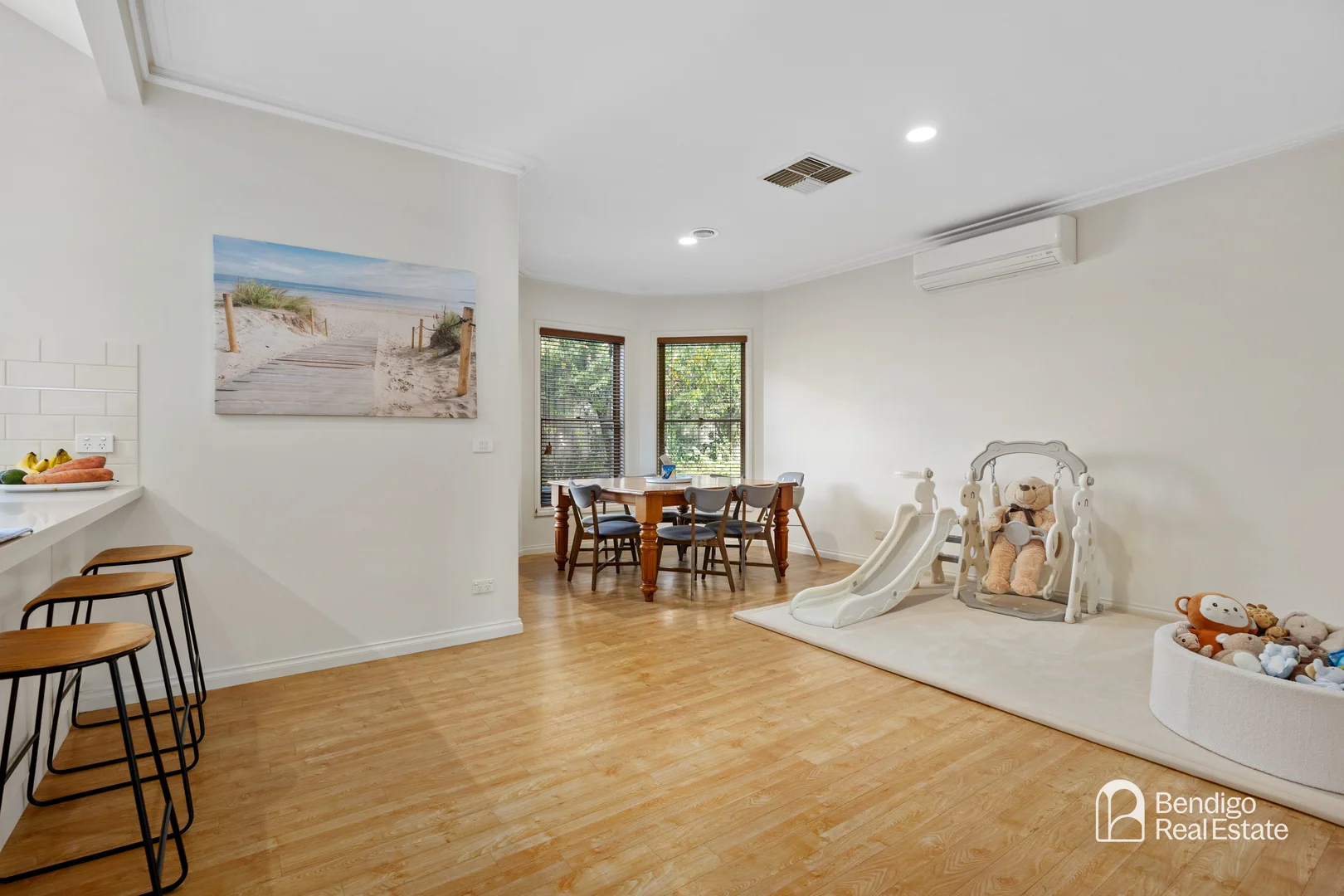 Additional image 5 of 2 Chelsea Boulevard, Strathdale VIC 3550