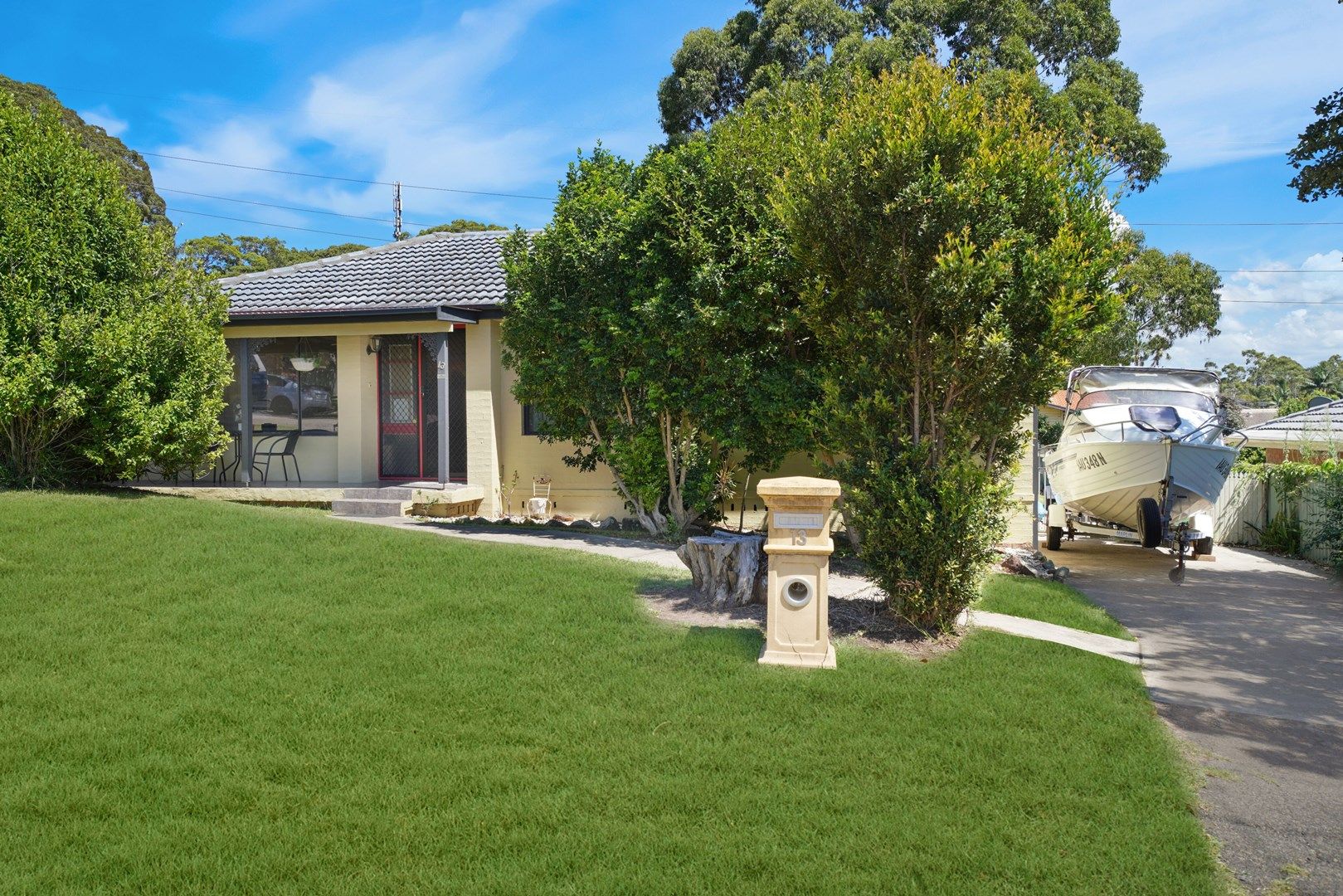 13 Newhaven Place, Bateau Bay NSW 2261, Image 0