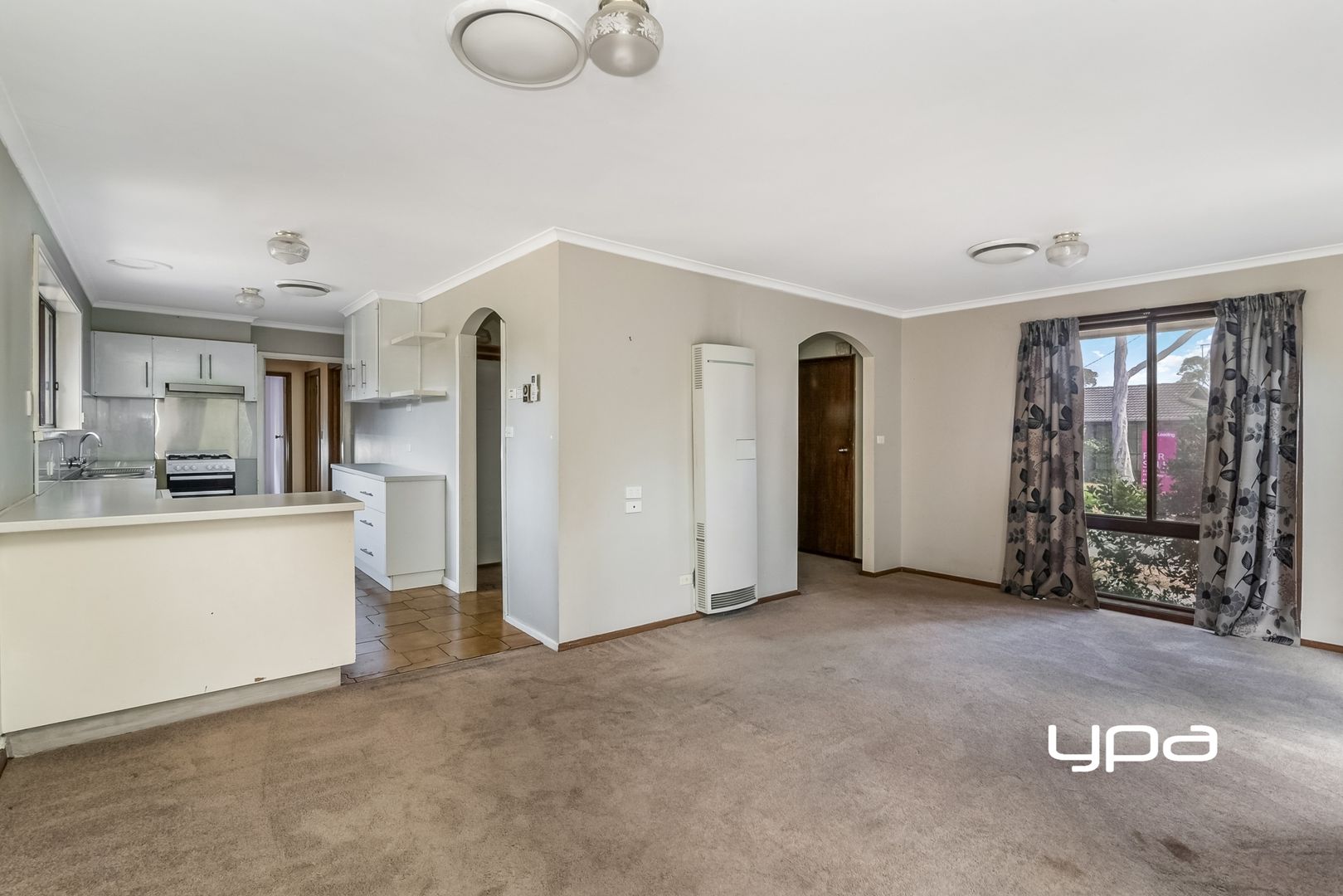 45 Ruthven Street, Sunbury VIC 3429, Image 2