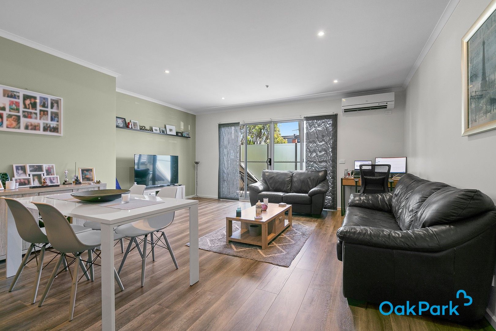 2/51 Curie Ave, Oak Park VIC 3046, Image 0