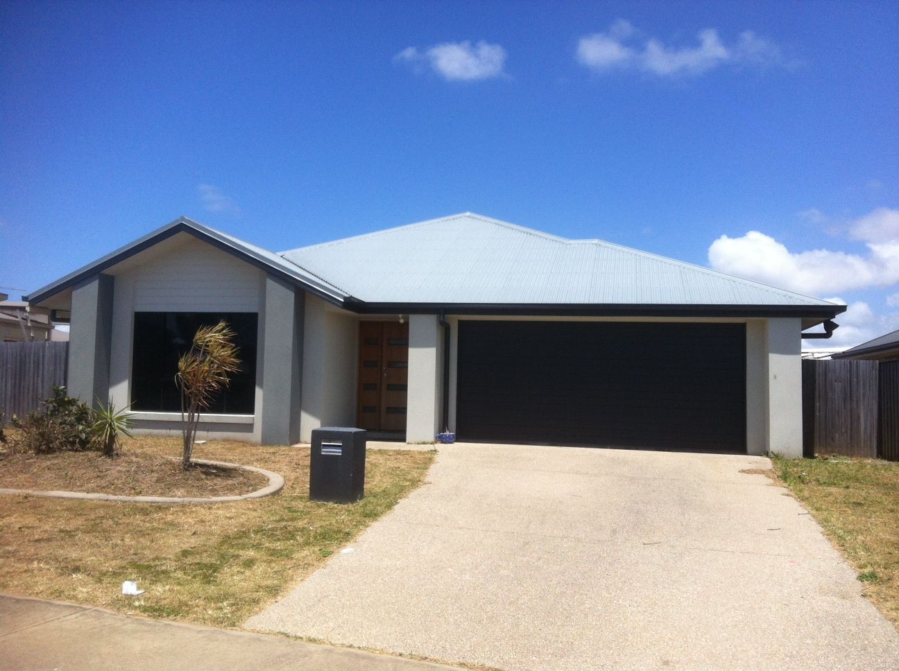 4 bedrooms House in 46 Whitehaven Drive BLACKS BEACH QLD, 4740