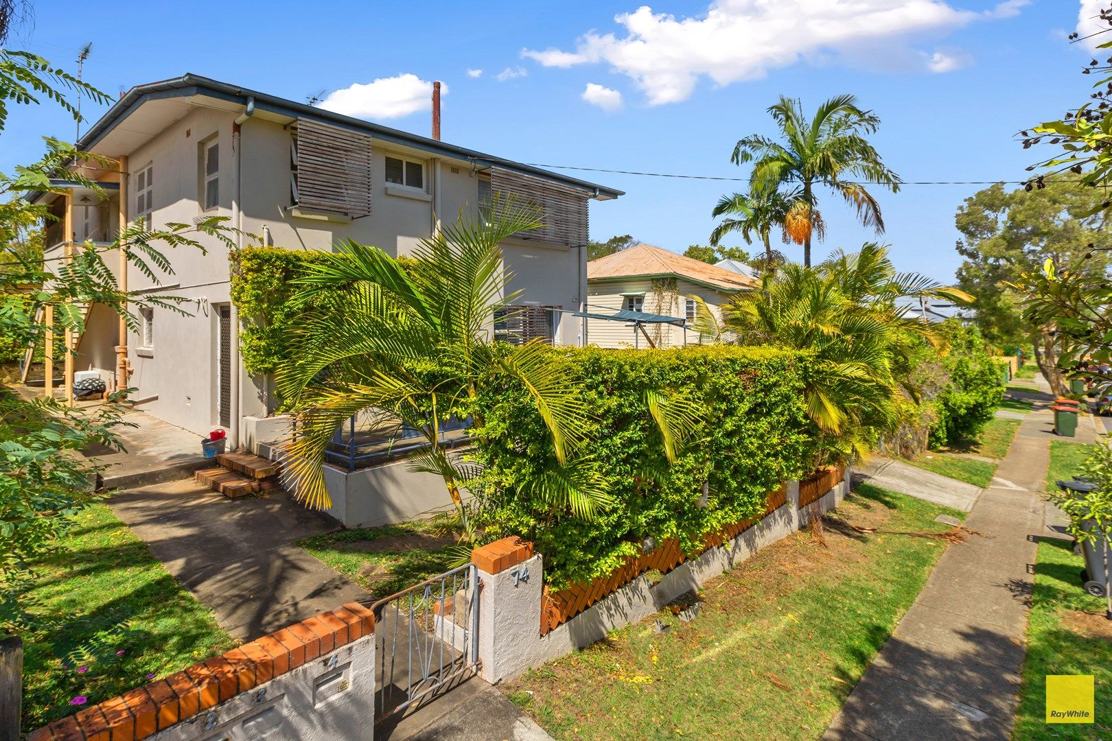 2 bedrooms Apartment / Unit / Flat in 1/74 Longlands Street EAST BRISBANE QLD, 4169