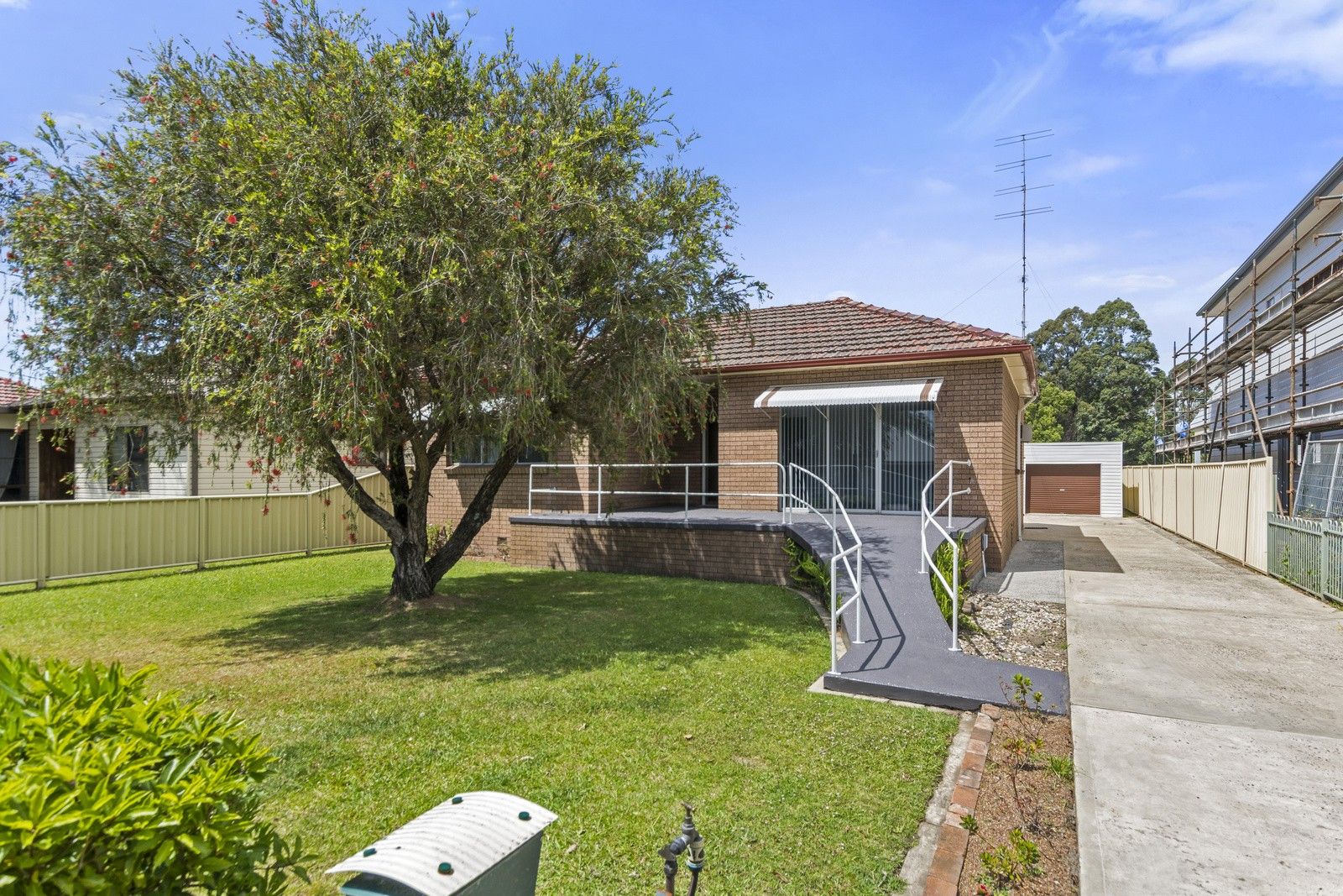 17 Kendall Street, Tarrawanna NSW 2518, Image 0