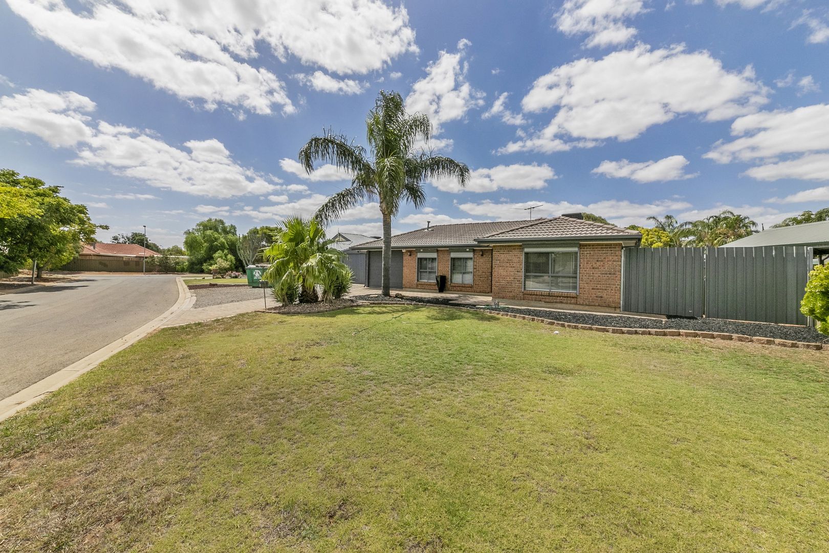 3 Clansman Avenue, Andrews Farm SA 5114, Image 2