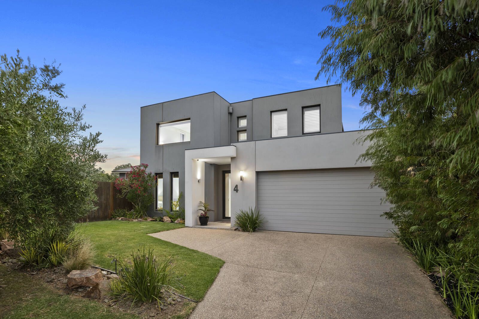 4 The Mews, Waterways VIC 3195, Image 1