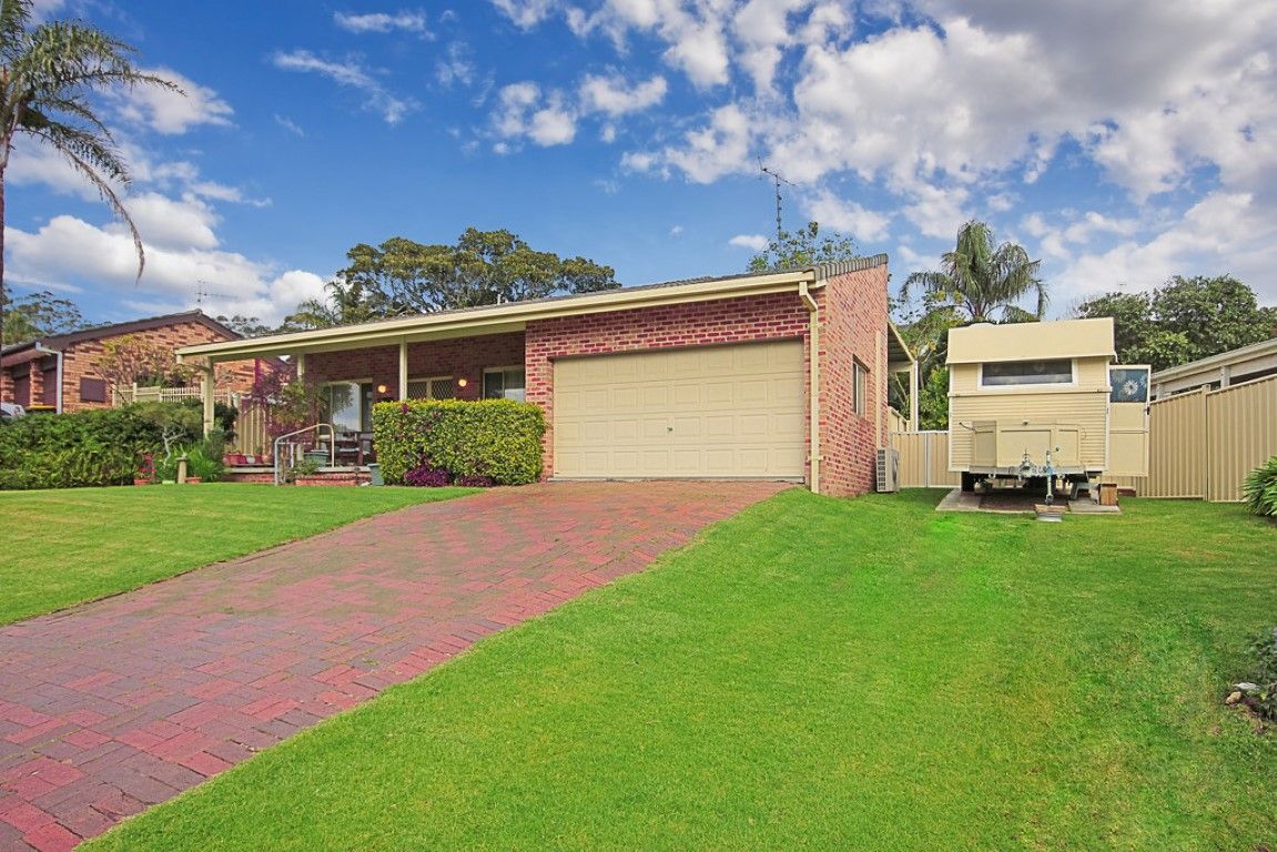 12 Lincoln Crescent, North Batemans Bay Property History & Address