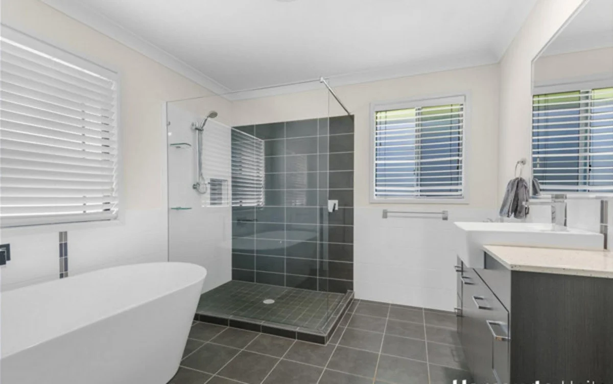 Additional image 18 of 7 Terraldon Place, Bridgeman Downs QLD 4035