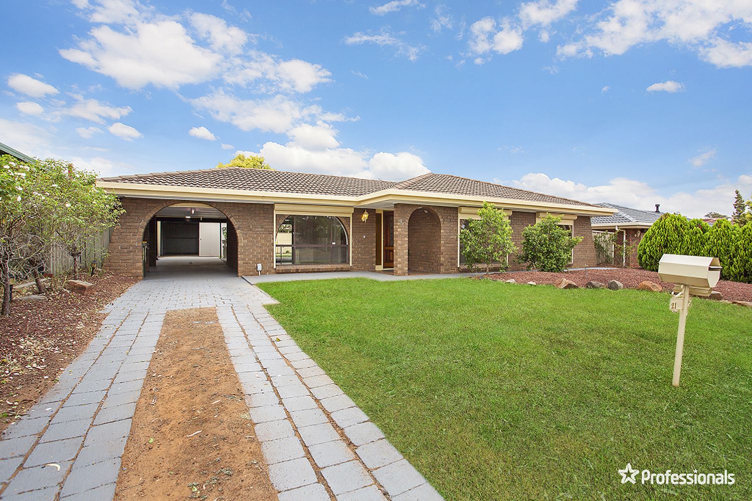 21 Shelton Drive, Salisbury East SA 5109, Image 1