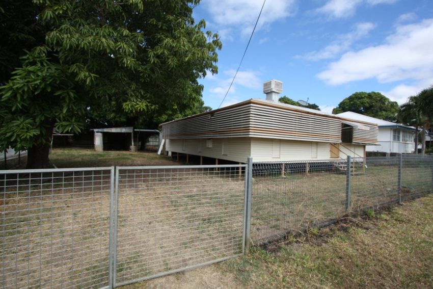 68 Anne Street, Charters Towers City QLD 4820