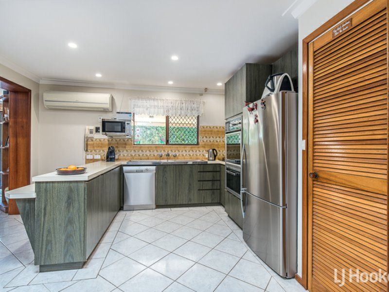 58 Windsor Drive, Gosnells WA 6110, Image 2