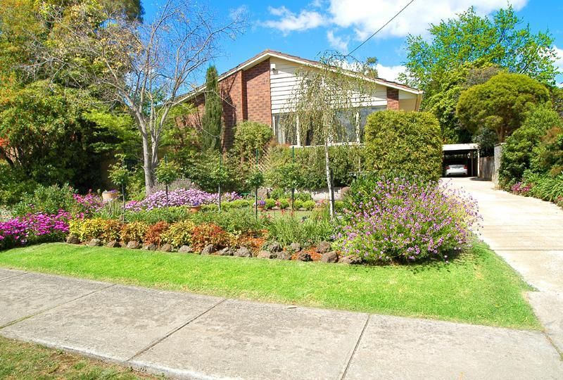 16 Woodhouse Road, Doncaster East Property History & Address Research
